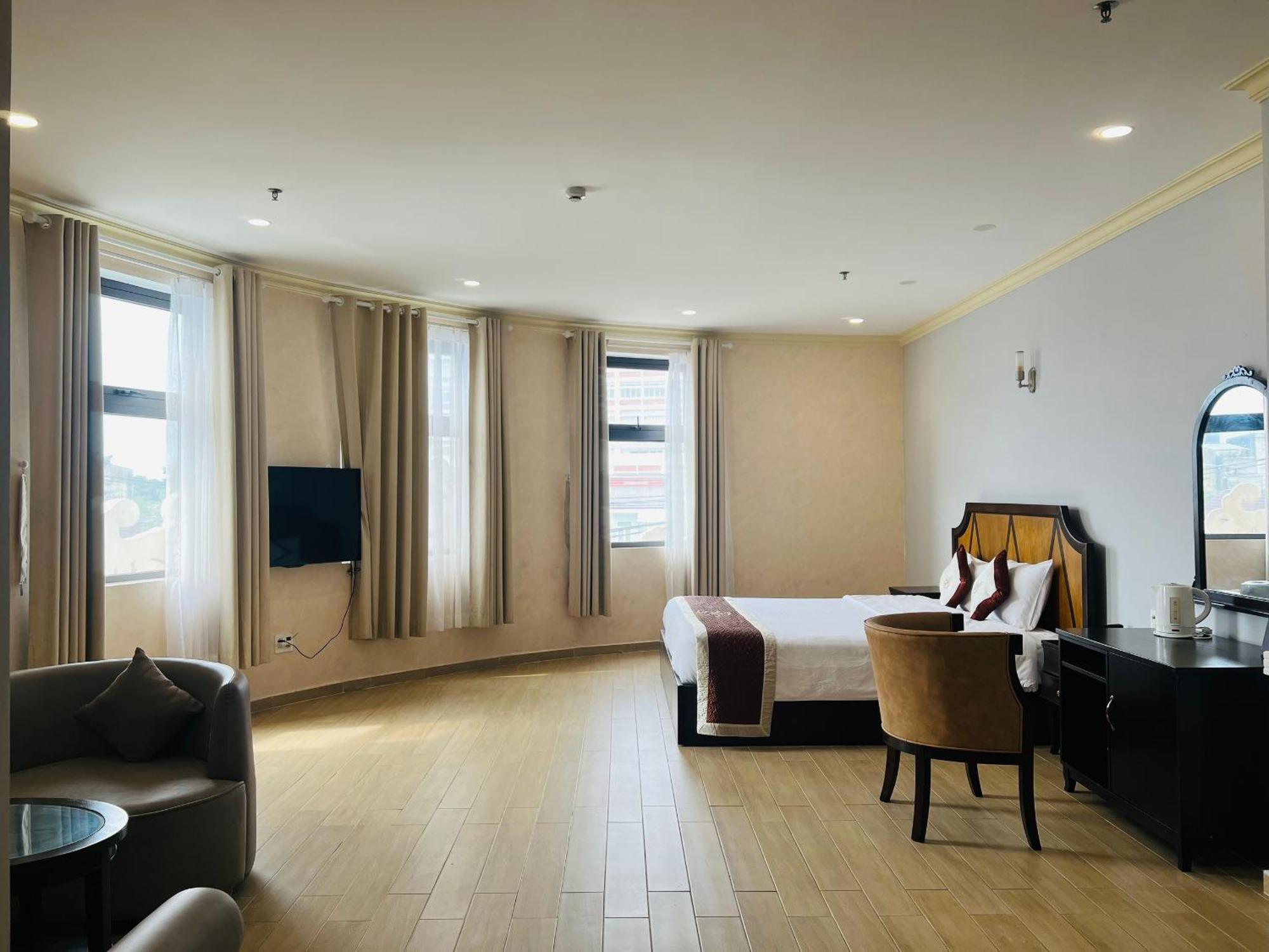 Soc Trang Que Toi Hotel מראה חיצוני תמונה