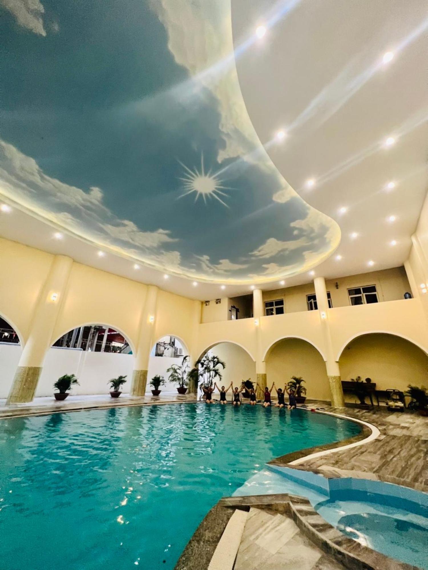 Soc Trang Que Toi Hotel מראה חיצוני תמונה