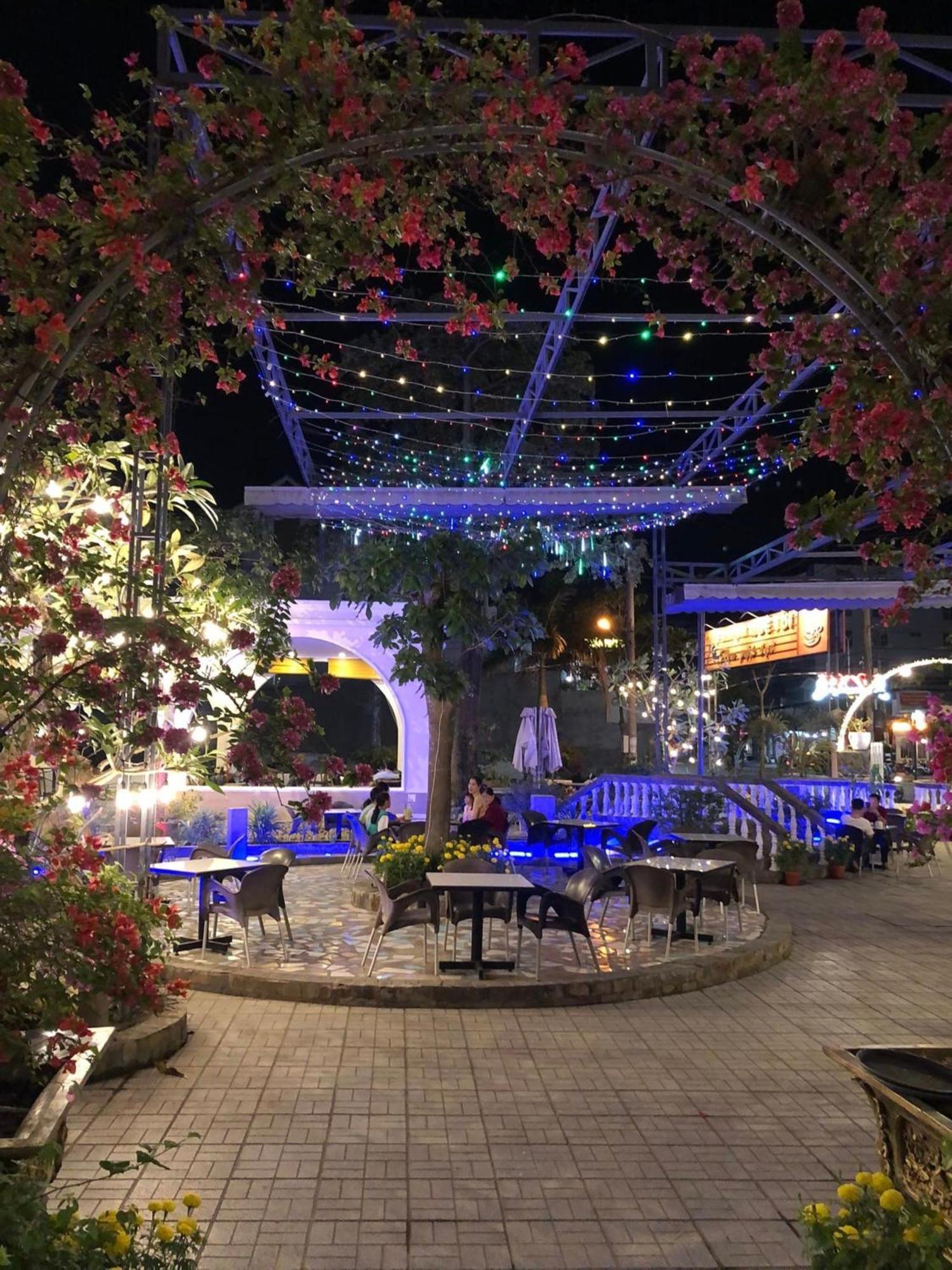 Soc Trang Que Toi Hotel מראה חיצוני תמונה